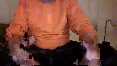 Snapshot of u_caught_us chatting on January 8, 2025, 12:06 am u_caught_us online show from January 8, 2025, 12:06 am