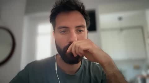 beard123 online show from May 7, 2026, 10:09 am
