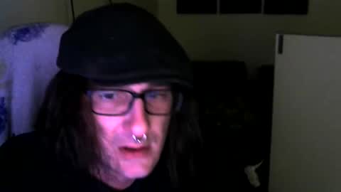 ucloudd online show from December 15, 2025, 8:51 am