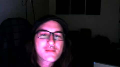 Snapshot of ucloudd chatting on April 8, 2026, 4:56 am ucloudd online show from April 8, 2026, 4:56 am