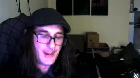 Snapshot of ucloudd chatting on April 30, 2026, 2:01 pm ucloudd online show from April 30, 2026, 2:01 pm