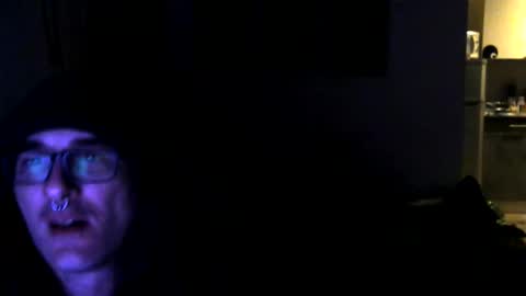 Snapshot of ucloudd chatting on May 1, 2026, 1:43 am ucloudd online show from May 1, 2026, 1:43 am