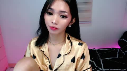 Snapshot of ughliah chatting on May 25, 2026, 8:48 pm urbbgirl alliah online show from May 25, 2026, 8:48 pm