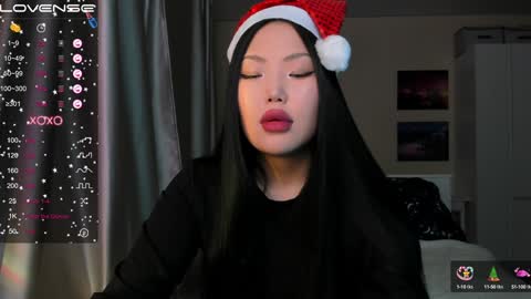 uko sa online show from December 25, 2024, 3:28 pm