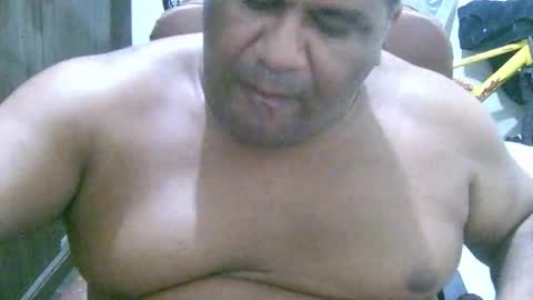 ulmo_br online show from February 3, 2026, 10:37 pm