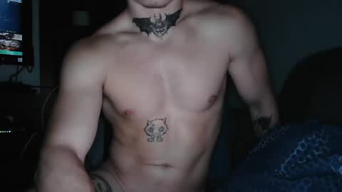 Snapshot of ultimatepackages chatting on September 26, 2025, 7:23 am Ultra Boy online show from September 26, 2025, 7:23 am