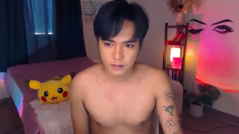 Snapshot of ultimatesexytrans chatting on February 24, 2025, 1:35 am Alex online show from February 24, 2025, 1:35 am