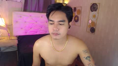 Snapshot of ultimatesexytrans chatting on November 23, 2025, 4:51 pm Alex online show from November 23, 2025, 4:51 pm