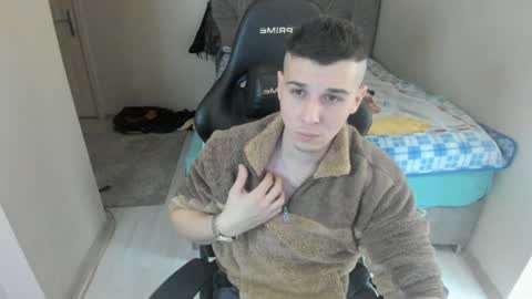 hi im mike tyson -  online show from January 3, 2025, 4:33 am