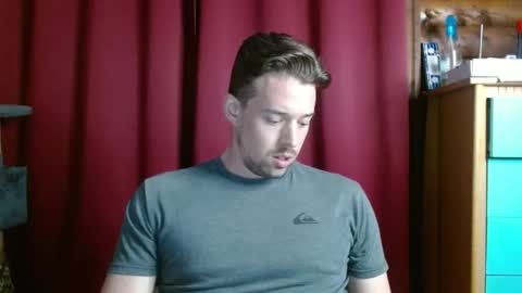 Snapshot of umphreak42 chatting on November 8, 2025, 10:19 pm Andrew online show from November 8, 2025, 10:19 pm