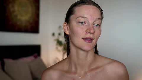 Snapshot of unbelievable__ chatting on February 1, 2026, 2:21 am Sasha online show from February 1, 2026, 2:21 am