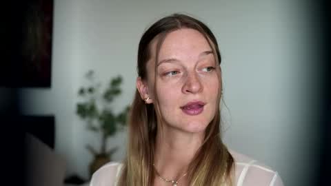 Snapshot of unbelievable__ chatting on February 13, 2026, 2:07 am Sasha online show from February 13, 2026, 2:07 am