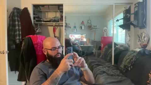 uncutbeard129840 online show from February 19, 2026, 1:23 am