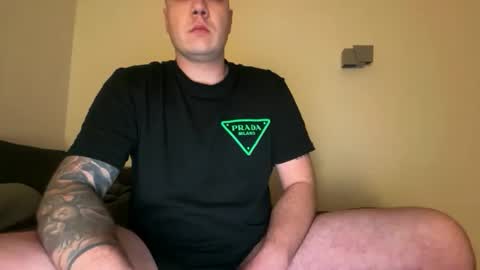 Tom online show from November 21, 2025, 11:03 pm