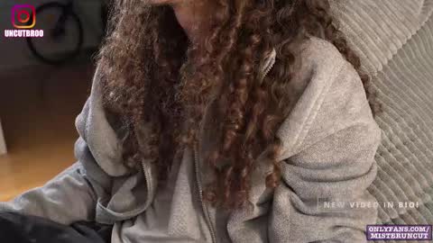 Mister Uncut online show from November 22, 2025, 8:52 pm