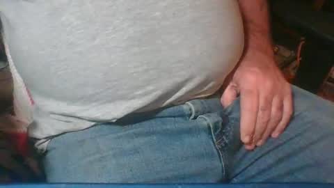 uncutmike7x5 online show from January 17, 2025, 12:20 am