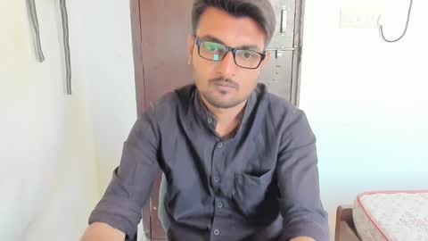 Snapshot of uncutraja chatting on December 7, 2024, 11:07 am uncutraja online show from December 7, 2024, 11:07 am