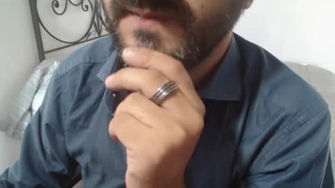 Giov online show from October 1, 2025, 2:34 pm