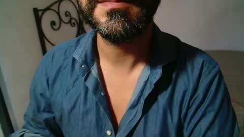 Giov online show from October 23, 2025, 4:17 pm