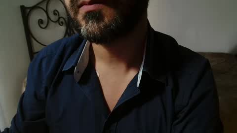 Giov online show from April 2, 2026, 3:53 pm