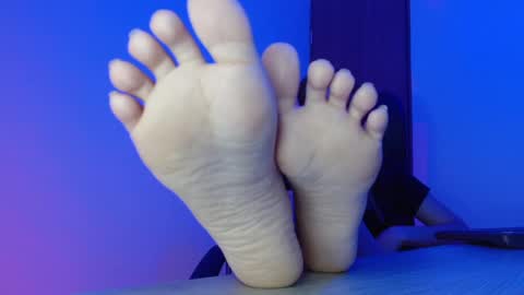   online show from December 18, 2024, 3:15 am