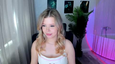 Alice online show from May 25, 2026, 3:56 am