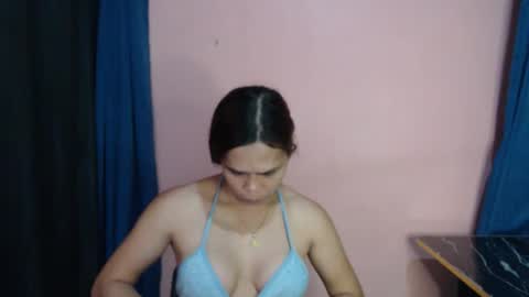 unknown_trans18 online show from December 2, 2025, 1:11 am