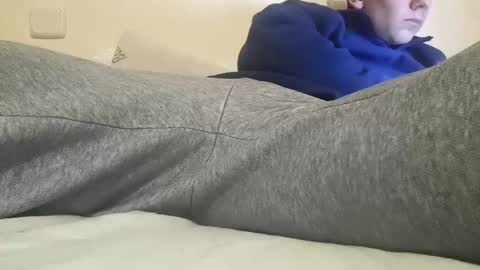 Snapshot of unknownuser414606 chatting on February 2, 2026, 4:33 am unknownuser414606 online show from February 2, 2026, 4:33 am