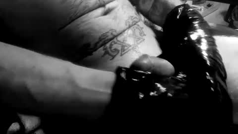 unlitimnaughty_ online show from January 26, 2025, 6:38 am