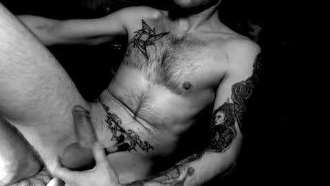 unlitimnaughty_ online show from April 7, 2026, 7:31 am