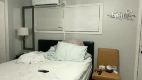 Snapshot of unverifiedbwc chatting on February 24, 2026, 10:35 am Stepbro online show from February 24, 2026, 10:35 am