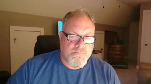 up2later online show from October 2, 2025, 3:24 am