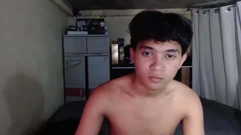 Snapshot of ur_asianversarap chatting on February 6, 2026, 5:49 pm asian versarap online show from February 6, 2026, 5:49 pm