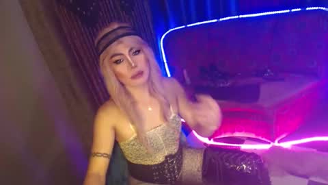 MISS ANNA online show from January 17, 2026, 12:54 pm