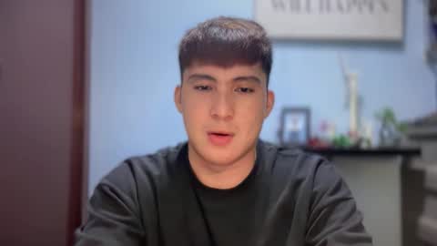 Ur jayqutee online show from October 3, 2025, 6:49 pm