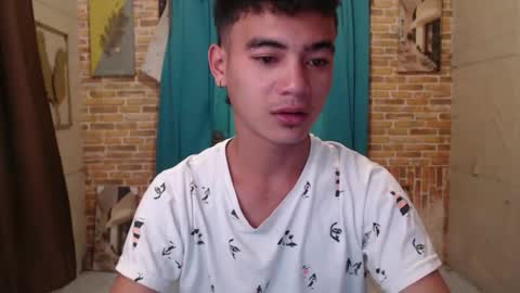 Snapshot of ur_naughtyboy_raphael chatting on September 13, 2025, 9:20 am ur_naughtyboy_raphael online show from September 13, 2025, 9:20 am