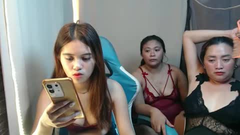 ur_prettyangel online show from February 26, 2026, 2:32 am