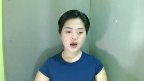 Snapshot of ur_prettyzey18 chatting on December 14, 2025, 7:14 am zey online show from December 14, 2025, 7:14 am