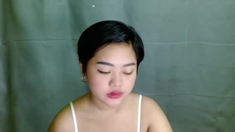 Snapshot of ur_prettyzey18 chatting on January 6, 2026, 2:48 am zey online show from January 6, 2026, 2:48 am