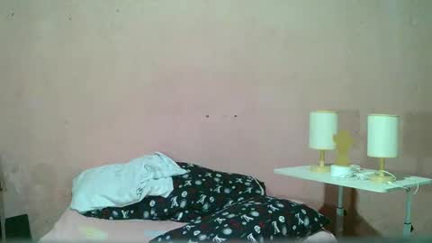 Snapshot of ur_sexybabe_ehra chatting on January 7, 2025, 7:20 am ur_sexybabe_ehra online show from January 7, 2025, 7:20 am