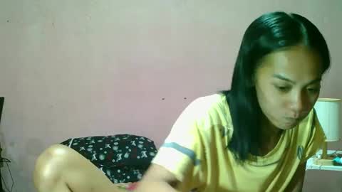 Snapshot of ur_sexybabe_ehra chatting on February 9, 2025, 1:00 am ur_sexybabe_ehra online show from February 9, 2025, 1:00 am