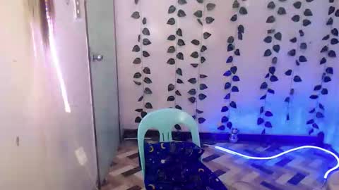 chesca online show from March 8, 2026, 2:04 am