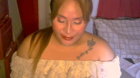 pretitit micole online show from December 4, 2024, 3:32 pm