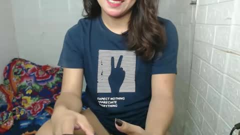 Snapshot of urasian_dreamgirl69 chatting on February 25, 2026, 5:28 am bela online show from February 25, 2026, 5:28 am