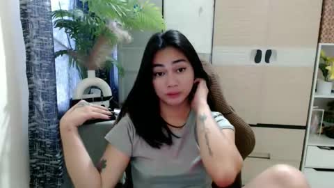 Snapshot of urasian_erica chatting on February 28, 2026, 12:11 am urasian_erica online show from February 28, 2026, 12:11 am