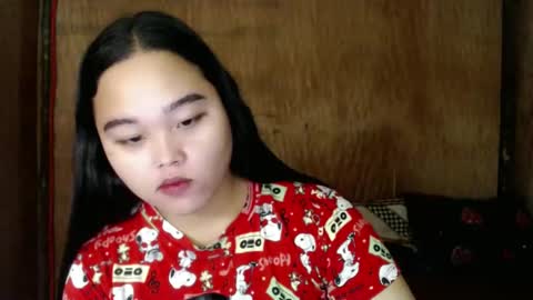 Snapshot of urasian_hotchix69 chatting on December 2, 2024, 12:40 pm Lycah online show from December 2, 2024, 12:40 pm