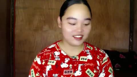 Snapshot of urasian_hotchix69 chatting on December 3, 2024, 6:59 am Lycah online show from December 3, 2024, 6:59 am