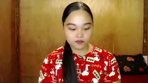 Snapshot of urasian_hotchix69 chatting on December 25, 2024, 9:13 am Lycah online show from December 25, 2024, 9:13 am