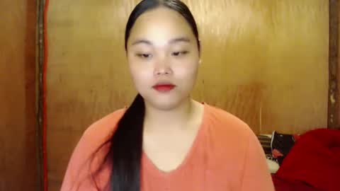 Snapshot of urasian_hotchix69 chatting on December 30, 2024, 8:43 am Lycah online show from December 30, 2024, 8:43 am