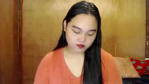 Snapshot of urasian_hotchix69 chatting on December 31, 2024, 6:27 am Lycah online show from December 31, 2024, 6:27 am